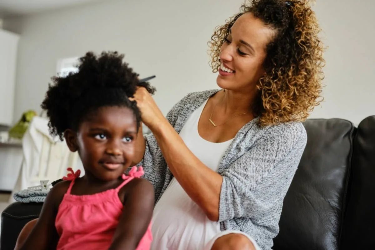Cuir chevelu sain chez l'enfant : démangeaisons et sécheresse