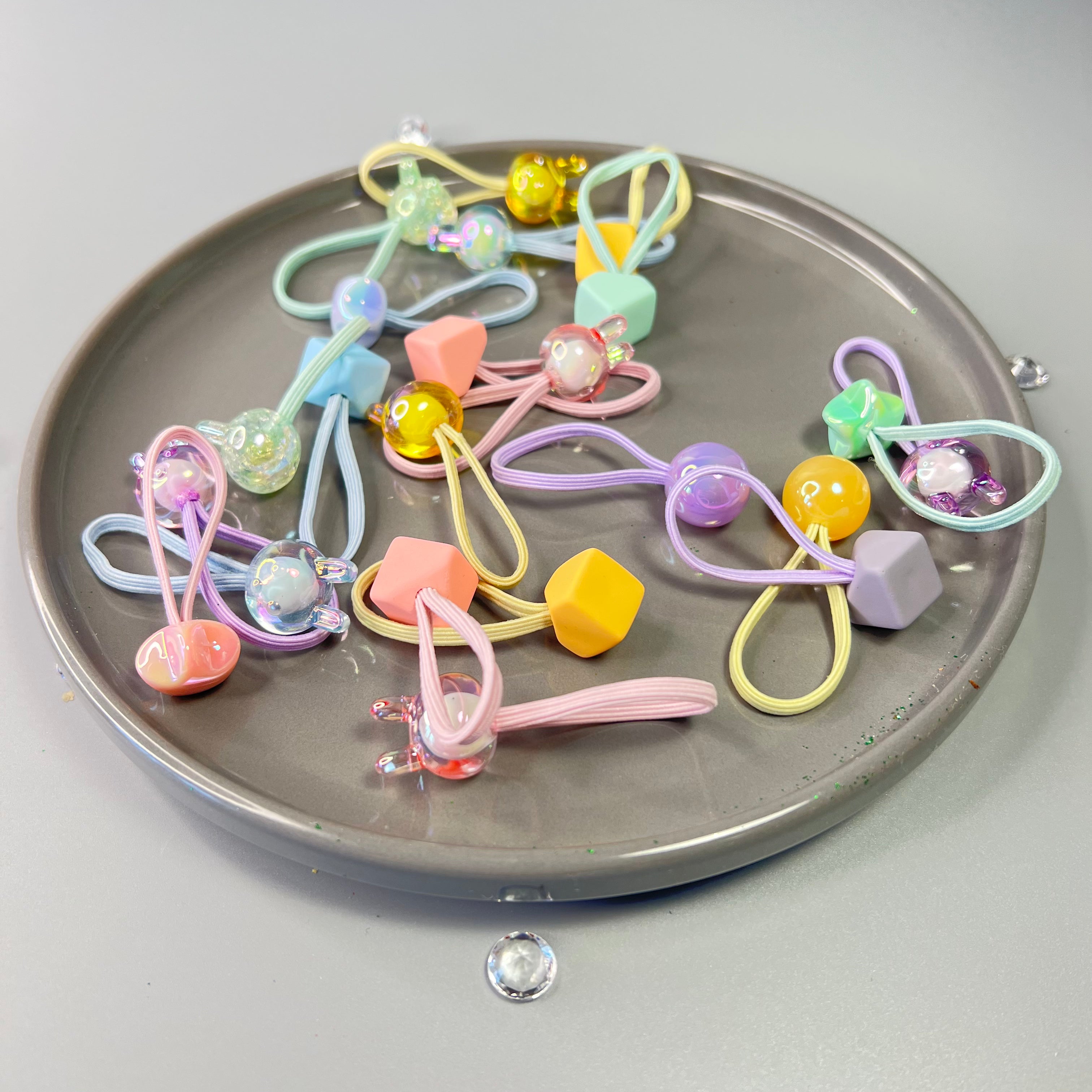 LOT DE 10 ÉLASTIQUES EN TISSUS POUR CHEVEUX 3CM FIGURINES Naturally Pretty