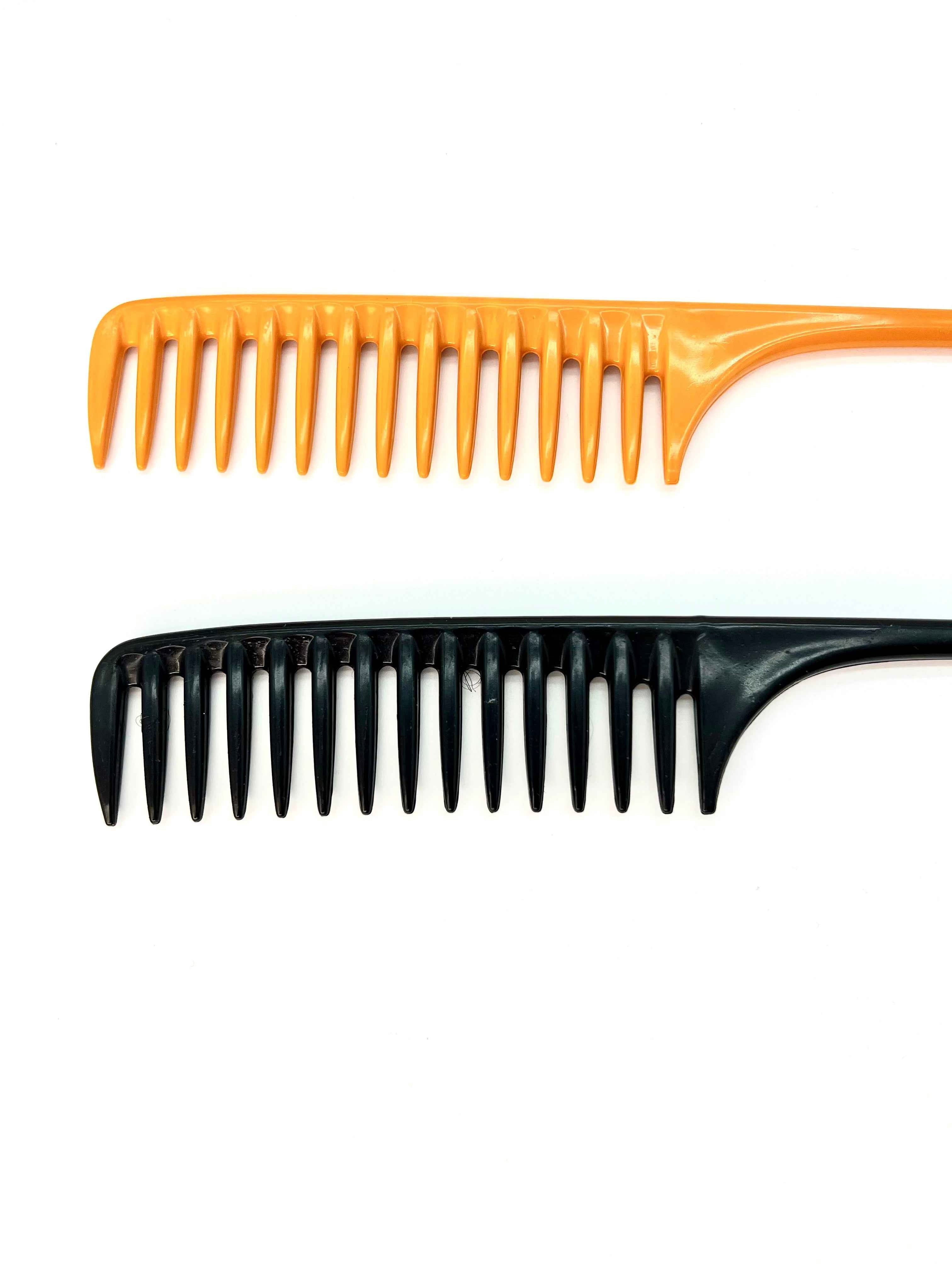 Peigne 2-en-1 pour démêler et tracer les cheveux texturés – vue 3