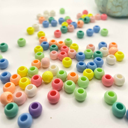 100 perles pastel taille M pour cheveux d’enfant