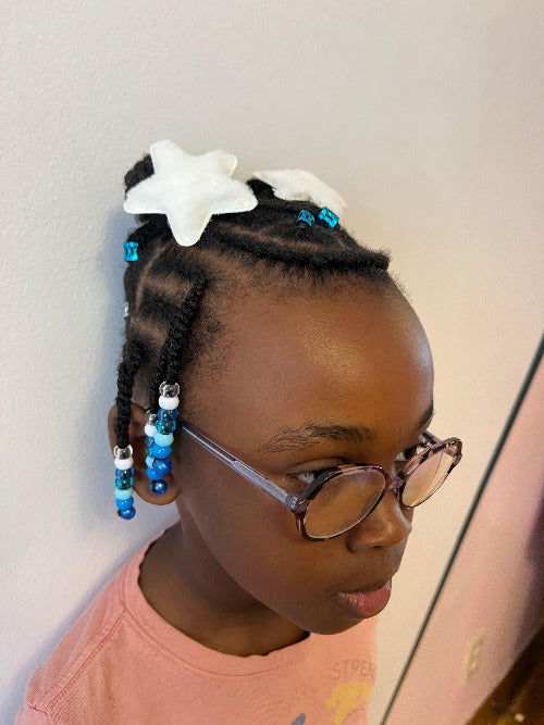 2 WHITE PLUSH STAR BARRETTES