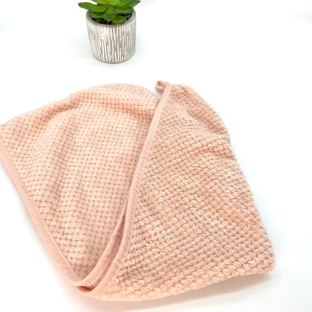 Serviette microfibre anti-casse pour cheveux texturés d’enfant