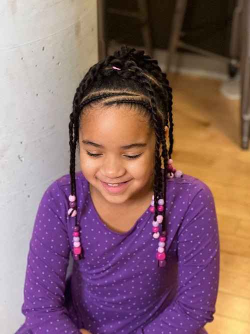 Tutoriel tresses collées Hawk sur cheveux texturés enfant – vue principale